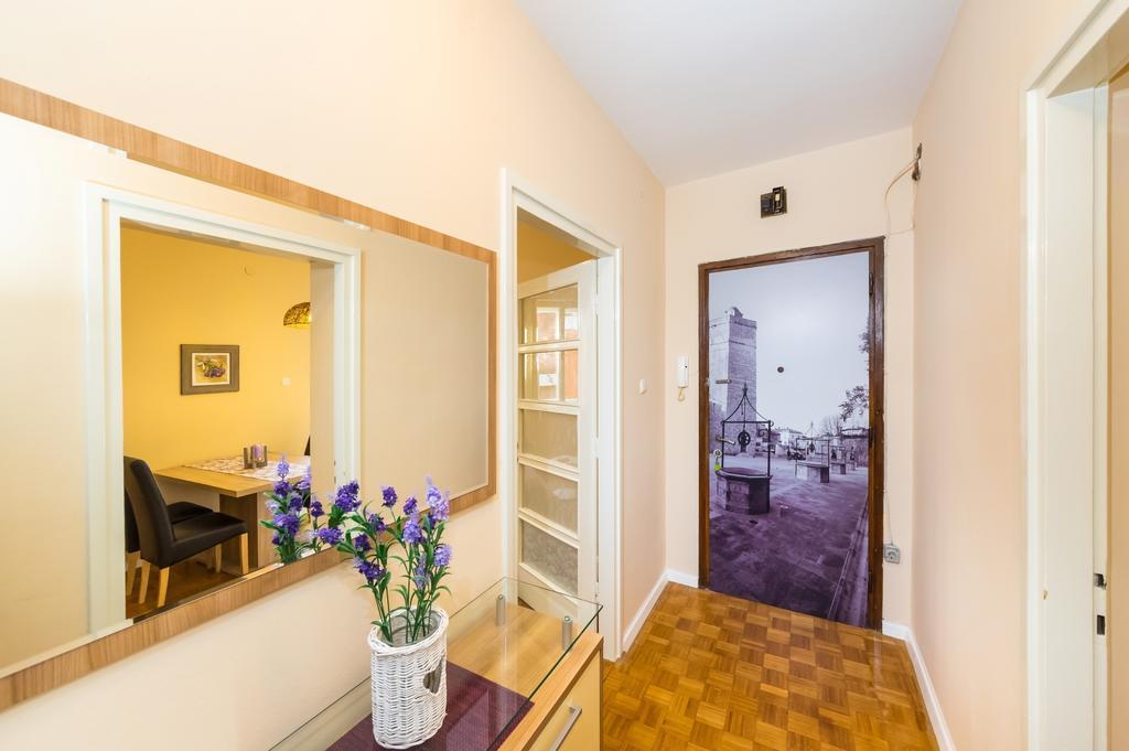Apartment Colona Zadar Bilik gambar
