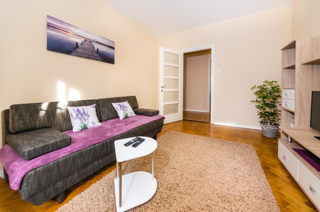 Apartment Colona Zadar Bilik gambar